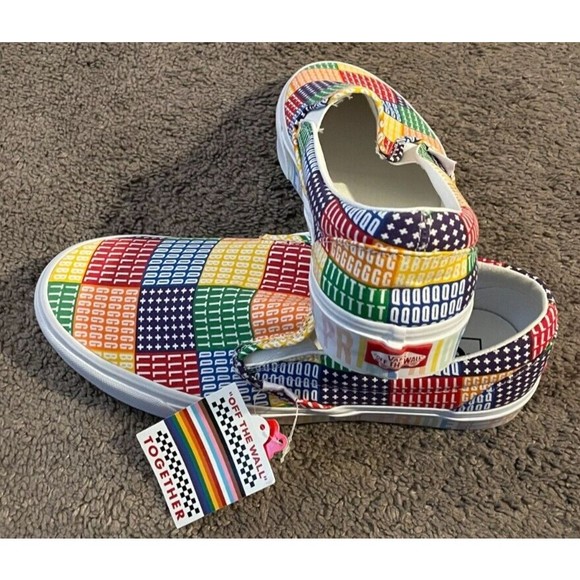 Vans Classic Slip-On Rainbow Pride LGBTQ+ Shoes Men's Size 11.5 / Women's 13 - Picture 4 of 5